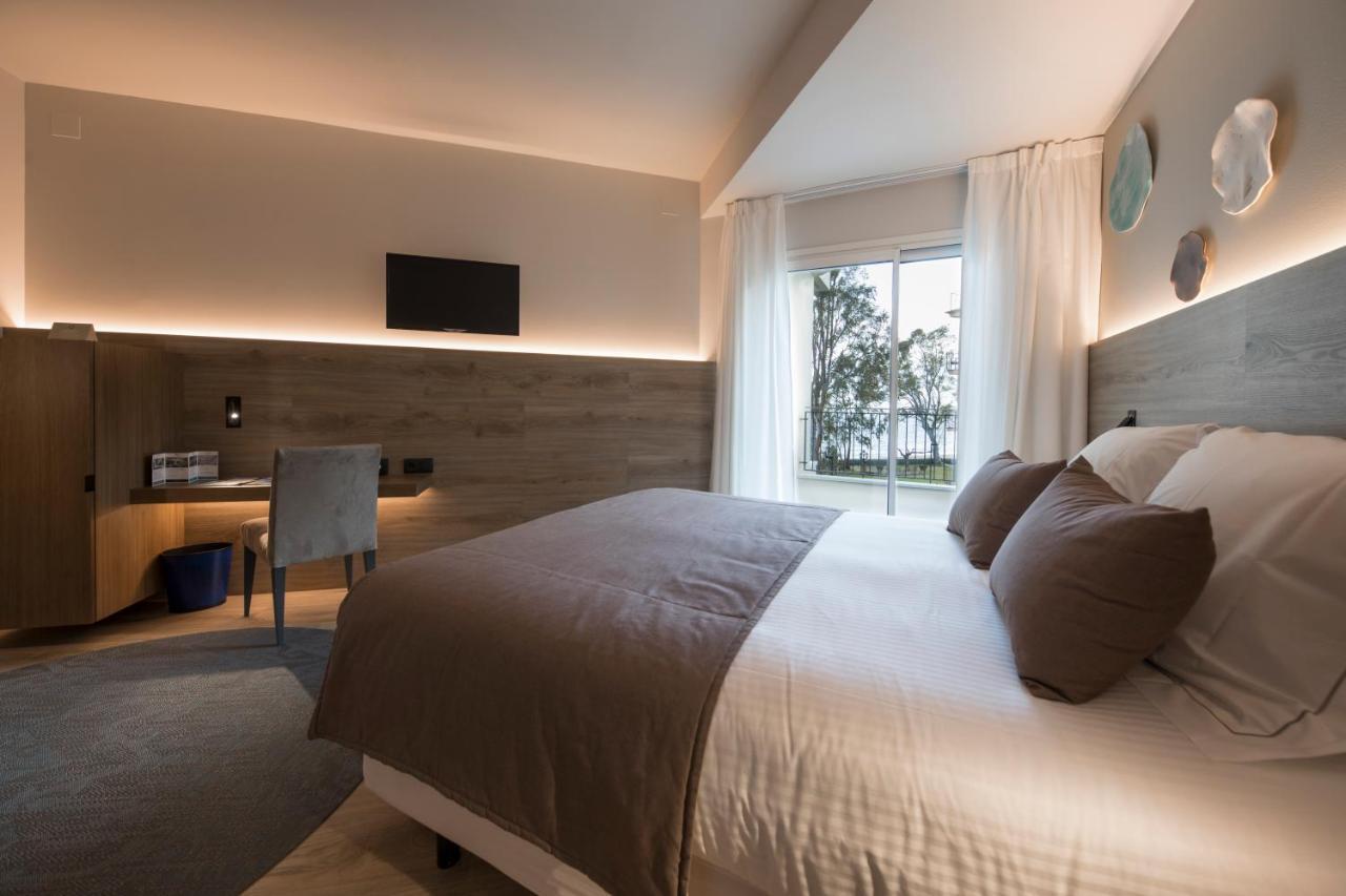 Hotel & Spa Terraza 4 Sup Roses Bagian luar foto
