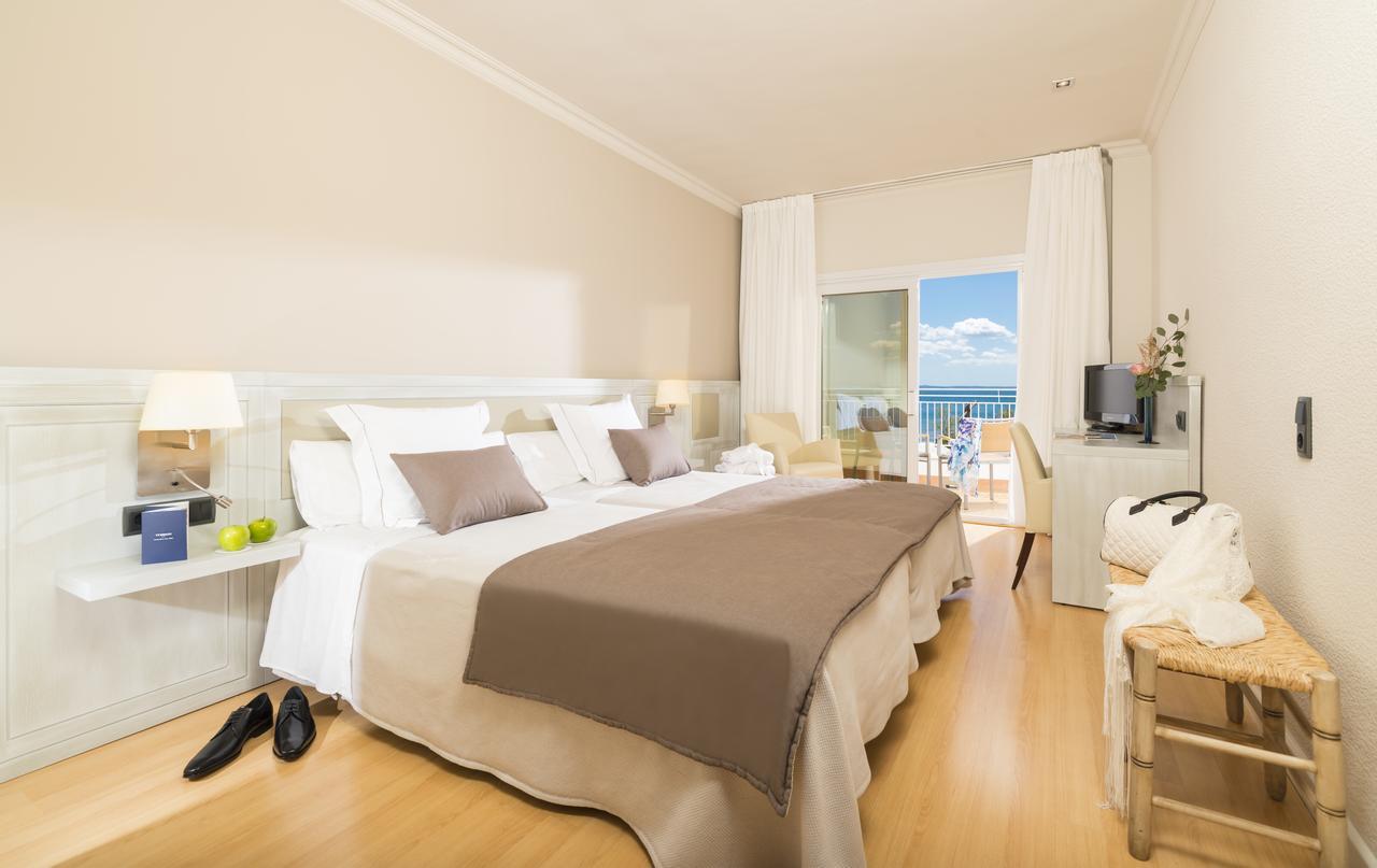 Hotel & Spa Terraza 4 Sup Roses Bagian luar foto